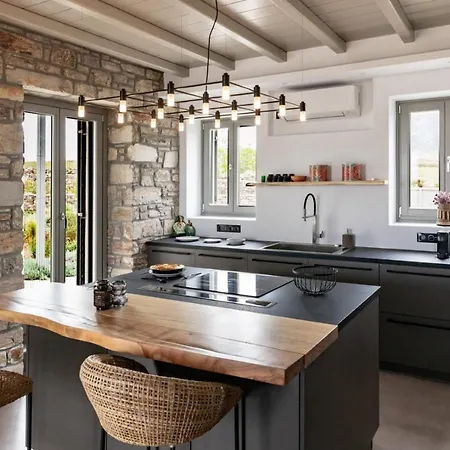 Villa Cactilia In Punda Paros For 8 With Private Pool *