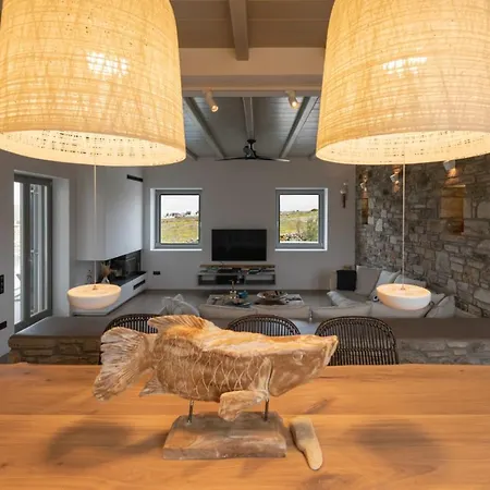 Cactilia In Punda Paros For 8 With Private Pool *