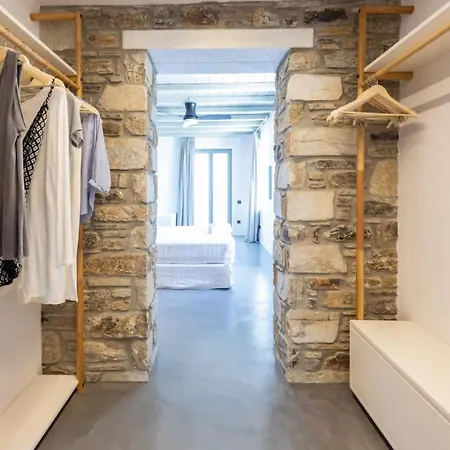 Cactilia In Punda Paros For 8 With Private Pool * 皮索·里瓦蒂