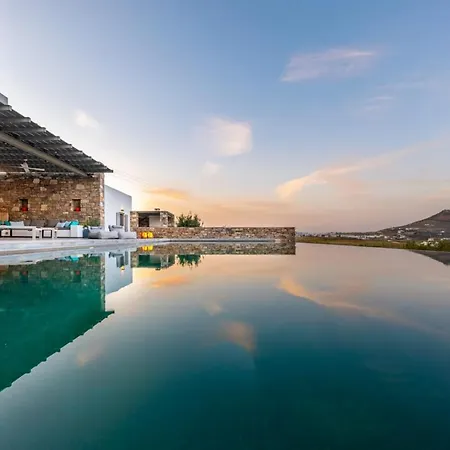 Cactilia In Punda Paros For 8 With Private Pool 皮索·里瓦蒂