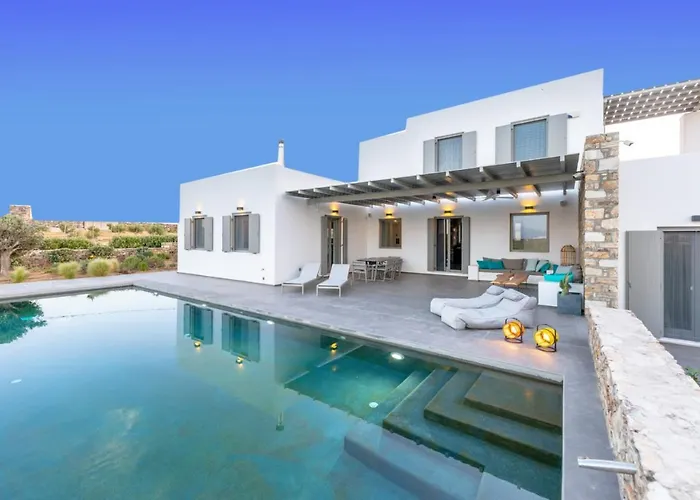Cactilia In Punda Paros For 8 With Private Pool